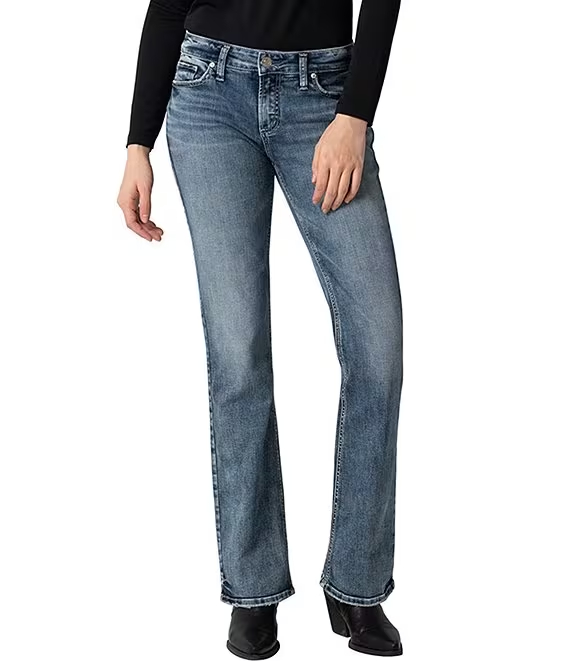 Womens silver jeans, with their metallic hue and contemporary appeal, can be a versatile and stylish addition to any woman's wardrobe.