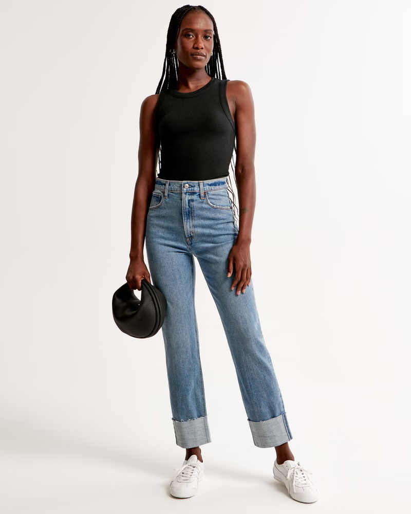 Straight ankle jeans, selecting the perfect straight-leg ankle-length jeans is a process that combines understanding your body type