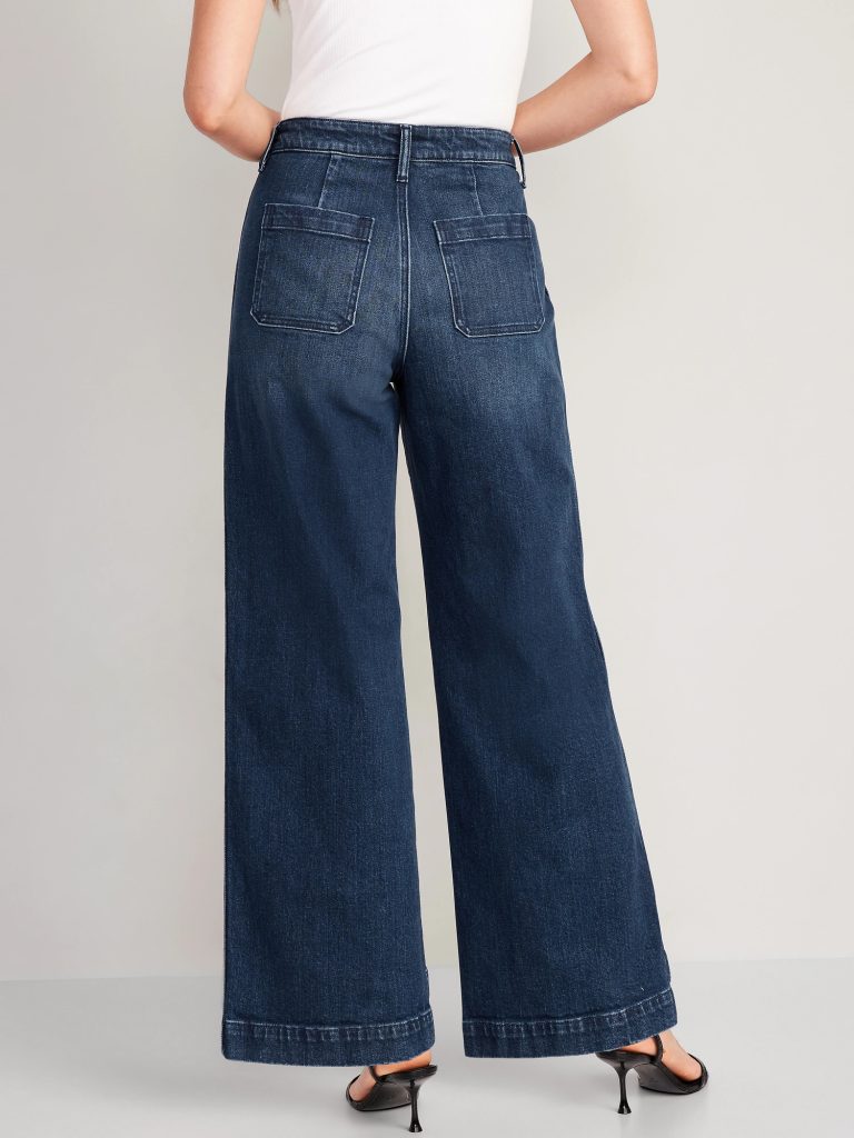 Wide leg trouser jeans, often referred to as "flares" or "bell-bottoms," have a rich and storied history that spans across several decades and cultural movements.