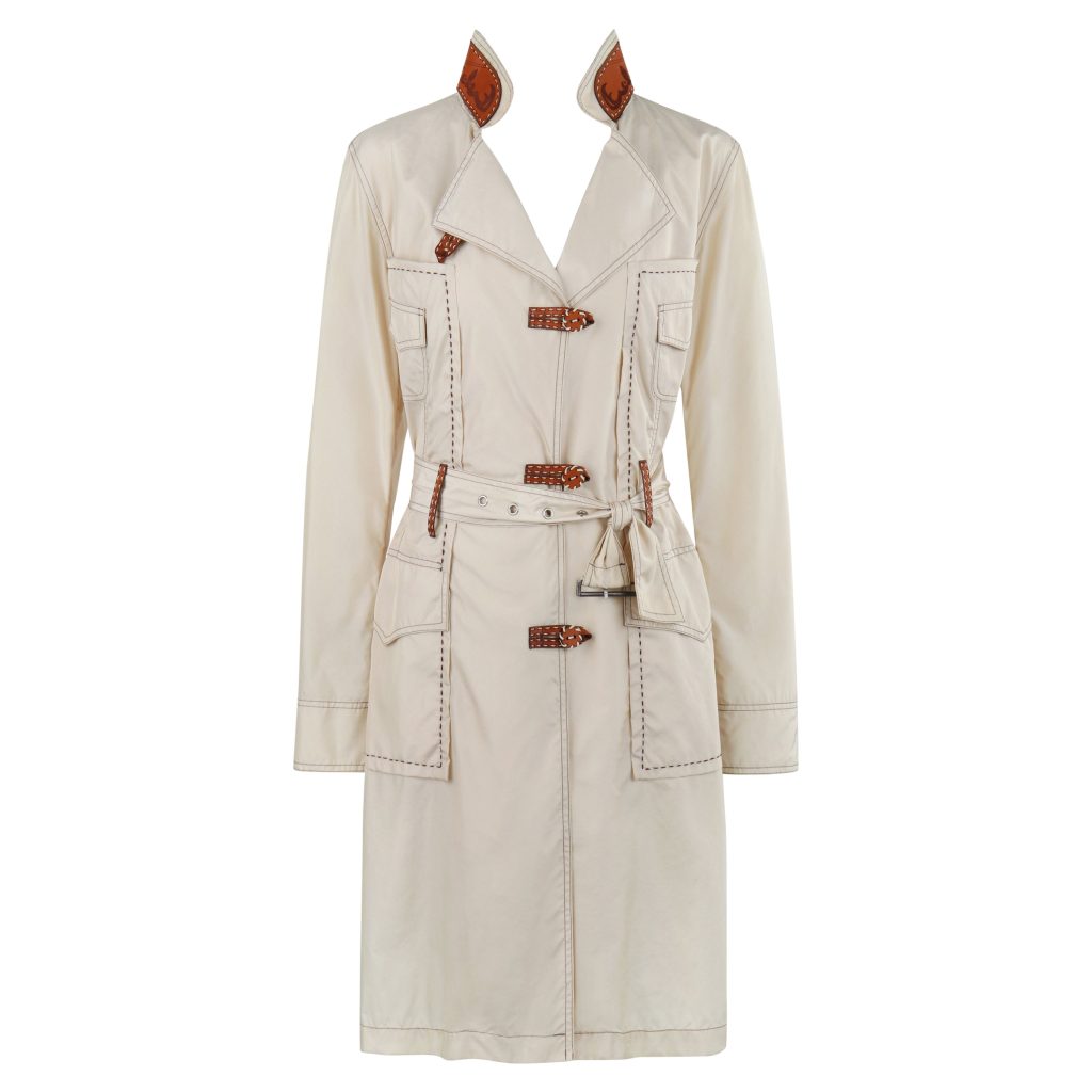 Water resistant trench coat